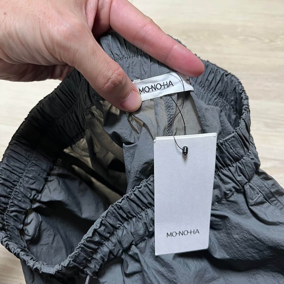 (ONE SIZE) 새상품 모노하 MONOHA 페이퍼 숏 팬츠 그레이 상품이미지8