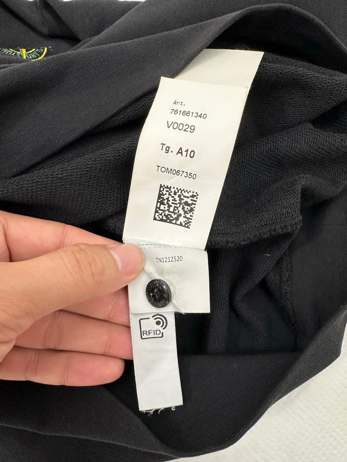 스톤아일랜드 주니어 와펜 맨투맨 블랙 (10A/142) 상품이미지5