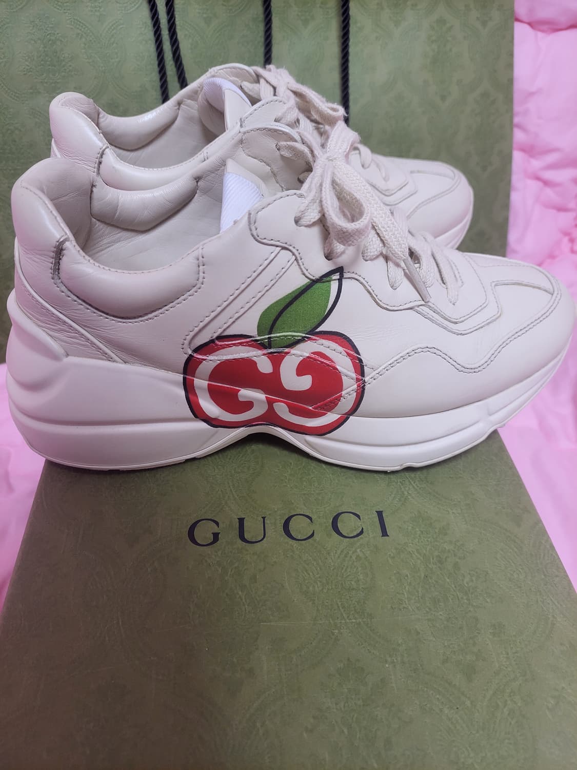 정품)급처상태좋음!구찌 애플 사과 로고 라이톤 스니커즈 키높이 운동화 상품이미지8