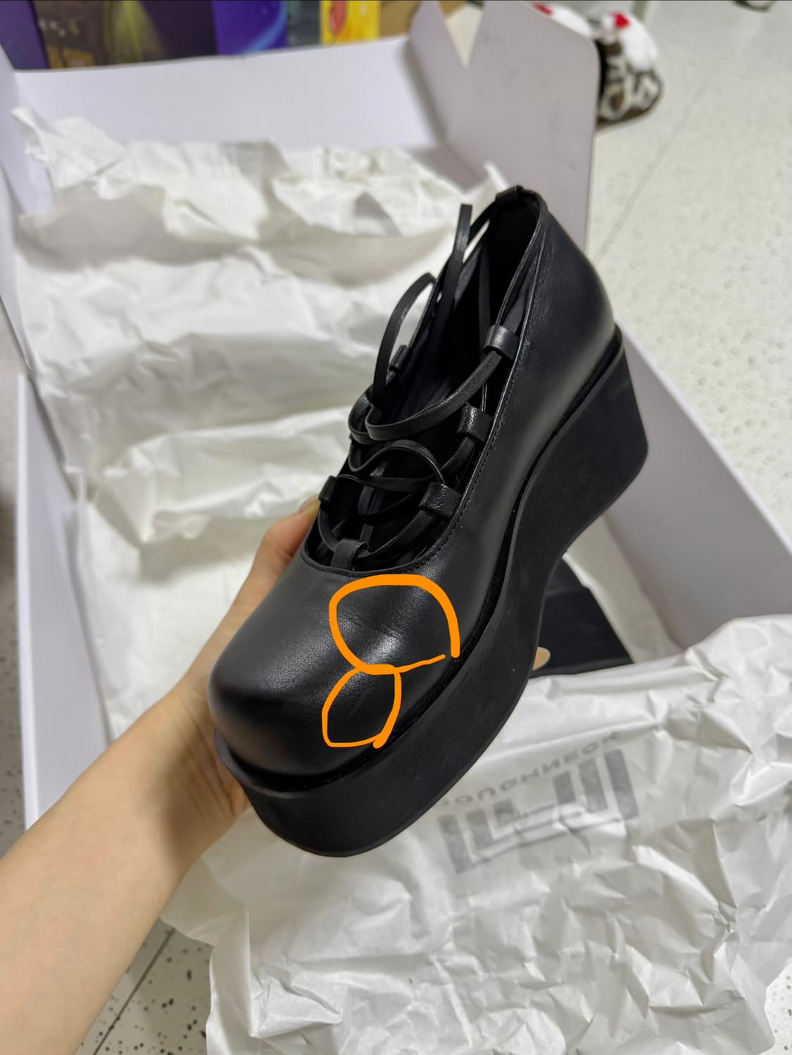 러프넥 605 보니타 블랙 상품이미지9