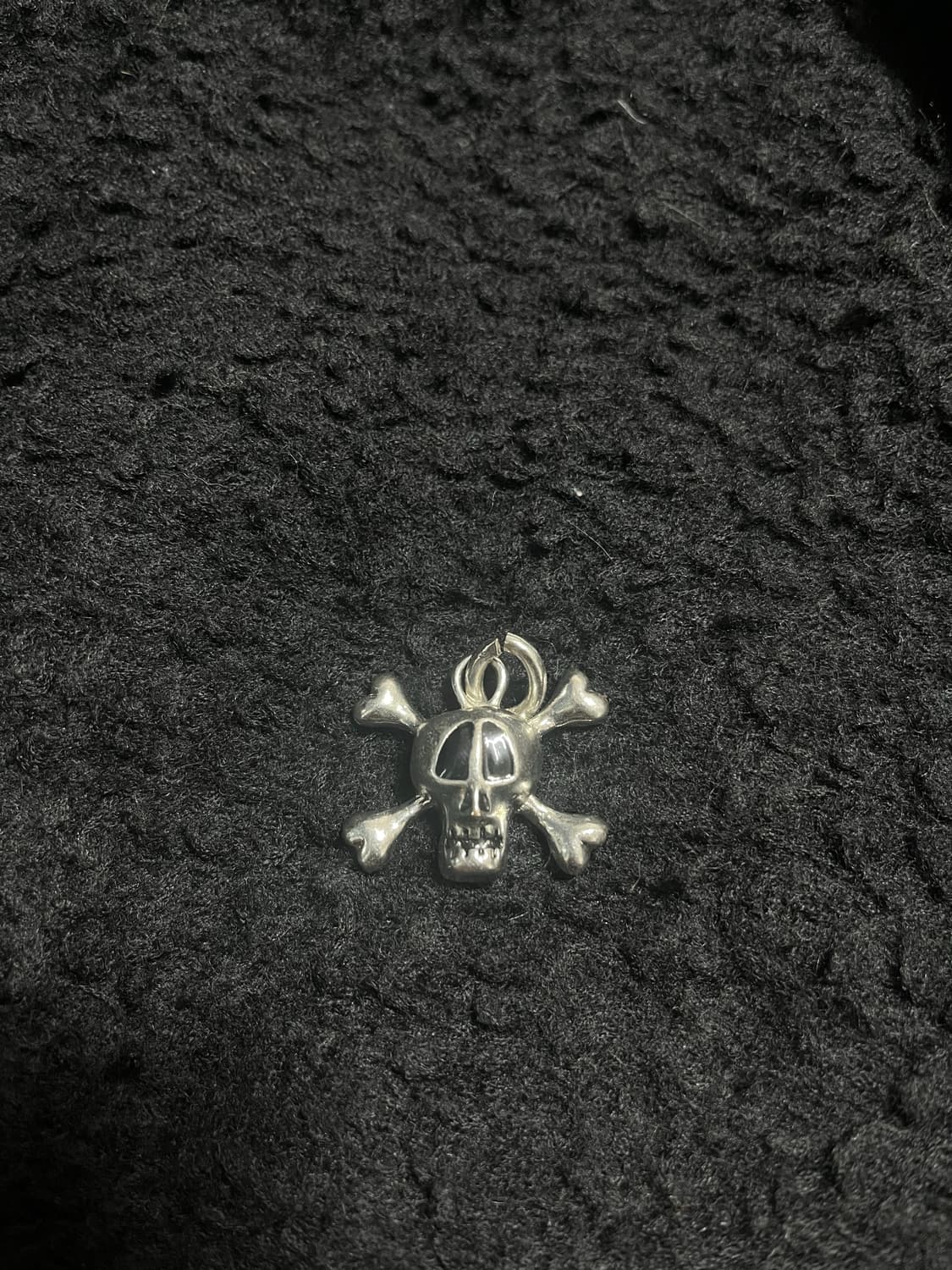 스투시 해골 목걸이 참 상품이미지1