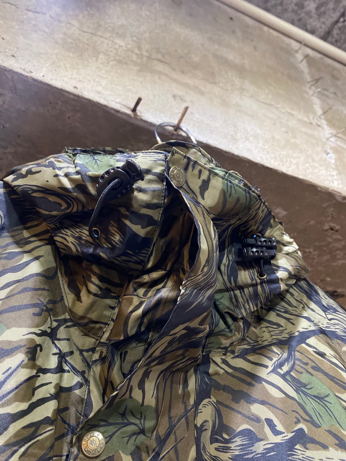 E.D.P 낙엽 카모 프린팅 윈드브레이커 XL  상품이미지7