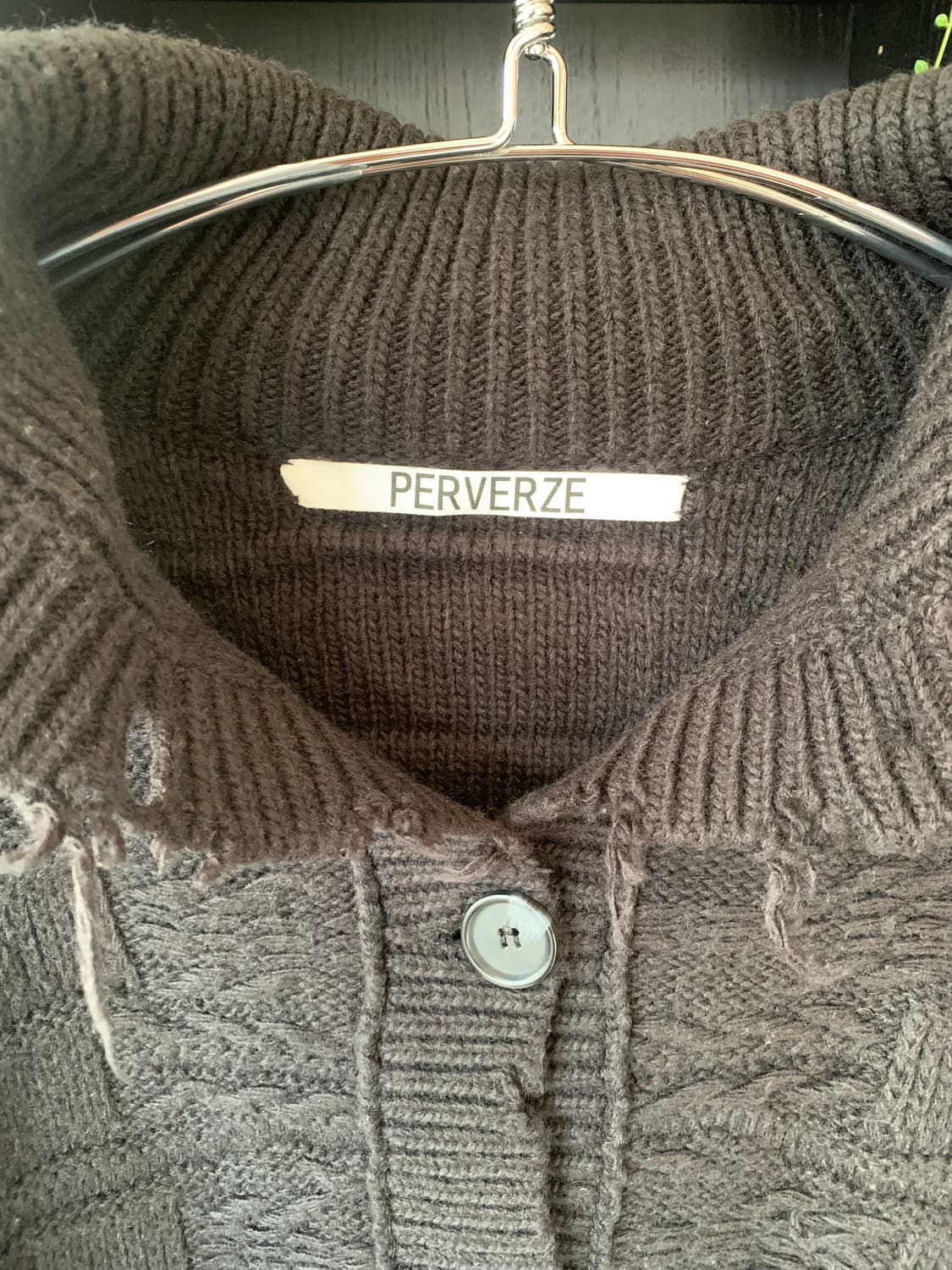 Perverze 퍼버즈 하이넥 카라 니트 가디건 상품이미지4