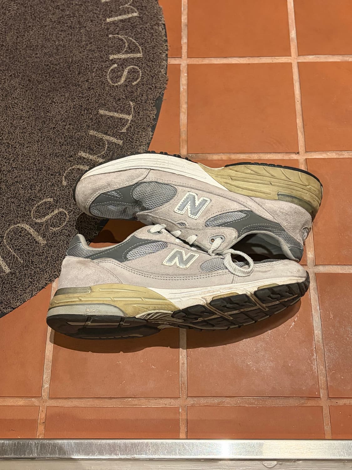 뉴발란스 992 메이드 인 USA 그레이 상품이미지3