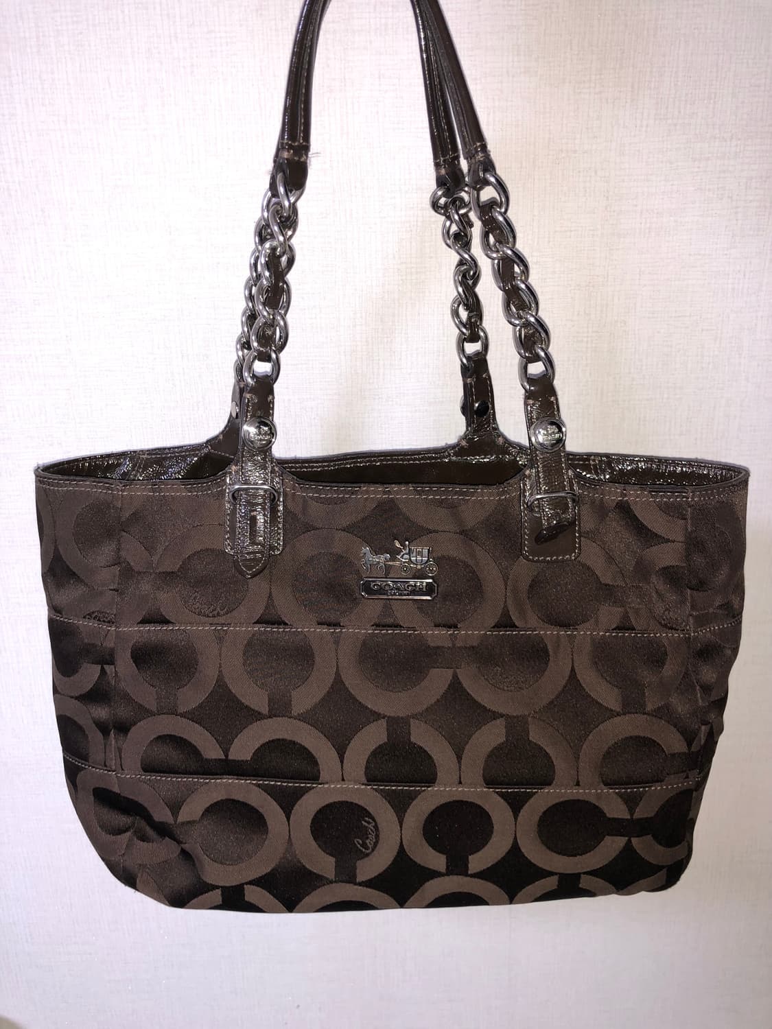 코치 시그니처 숄더백 딥브라운 상품이미지5