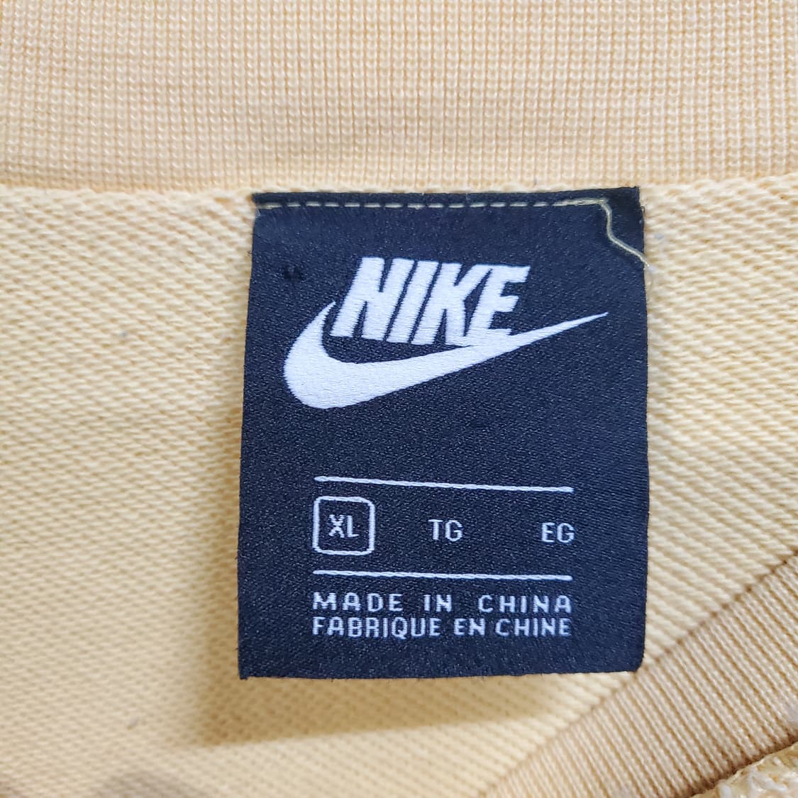 나이키 패치워크 아이콘클래쉬 맨투맨 티셔츠 옐로우  상품이미지4