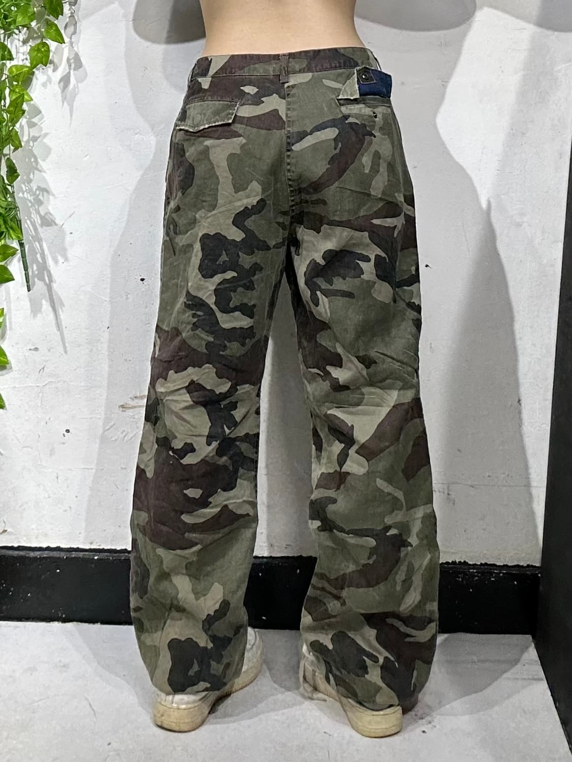 일본 빈티지 Blue Harvest 와이드 밀리터리 카모 더블니 팬츠 상품이미지3