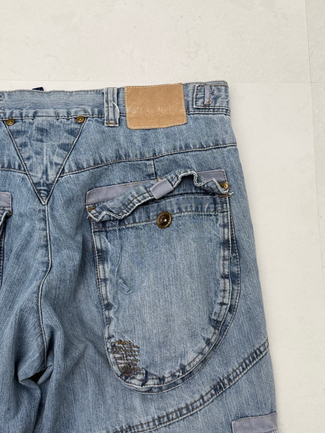 라이트 데님 카고 팬츠 상품이미지10