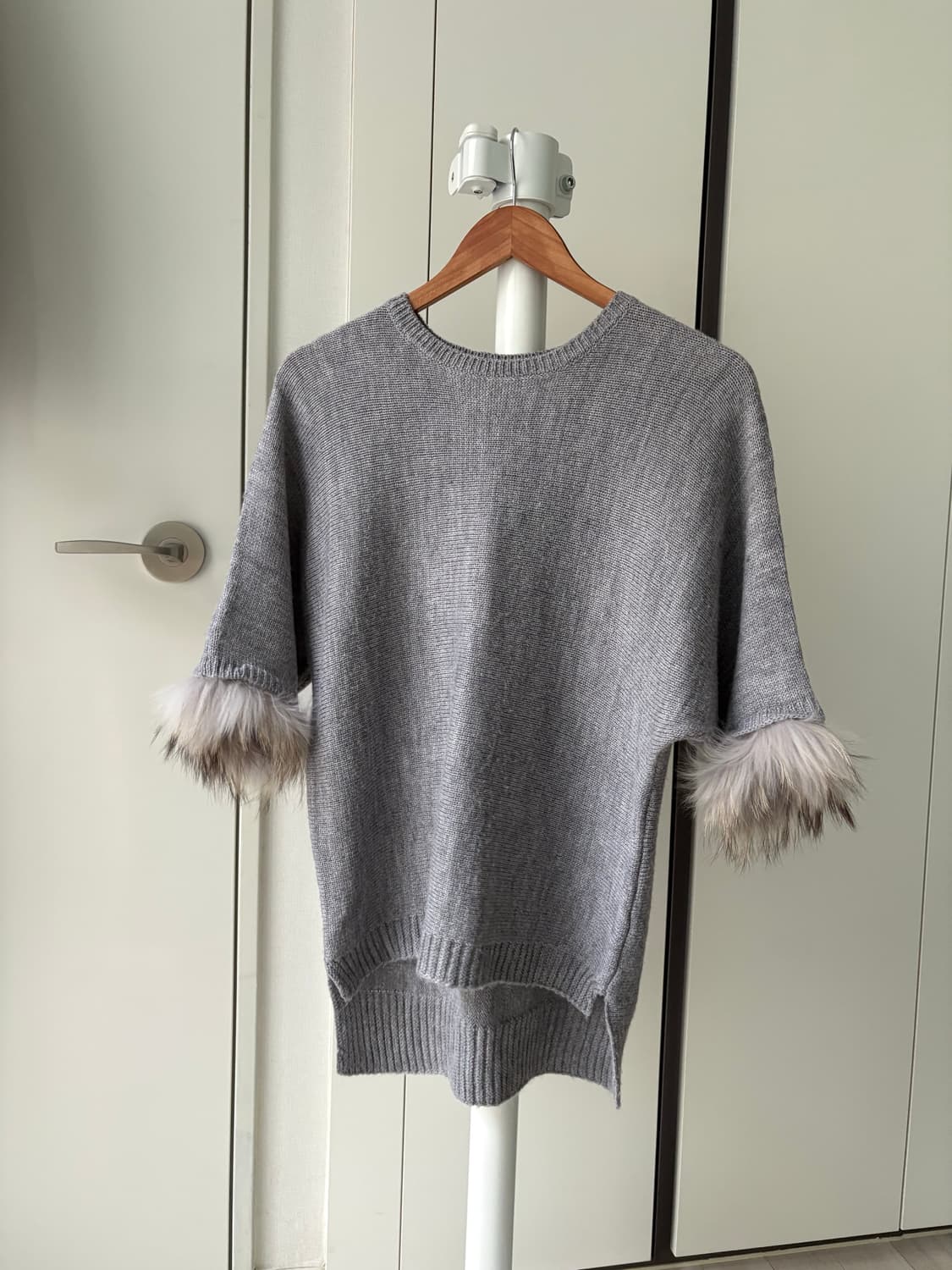 Fur Cuff Knit Top 상품이미지2