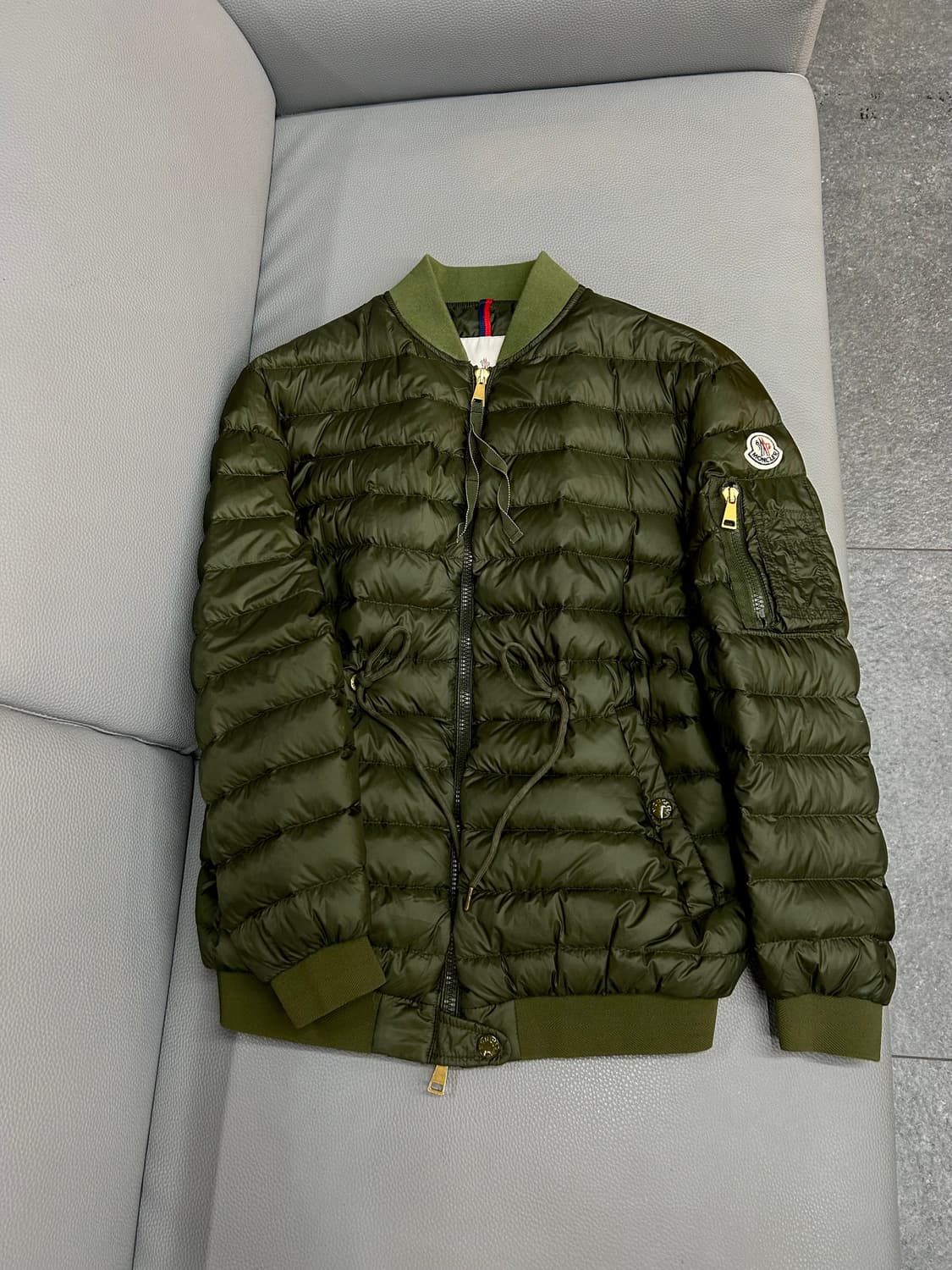 몽클레어 여성 패딩(1/55) 상품이미지3