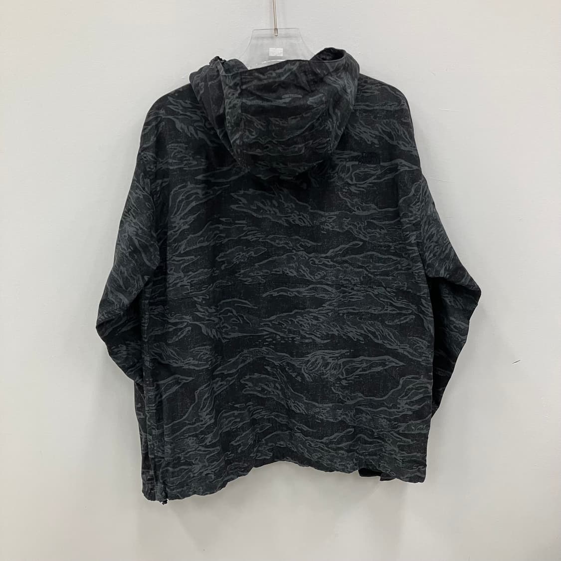 노스페이스 미드 로고 타이거 카모 윈드브레이커 자켓 L 상품이미지2