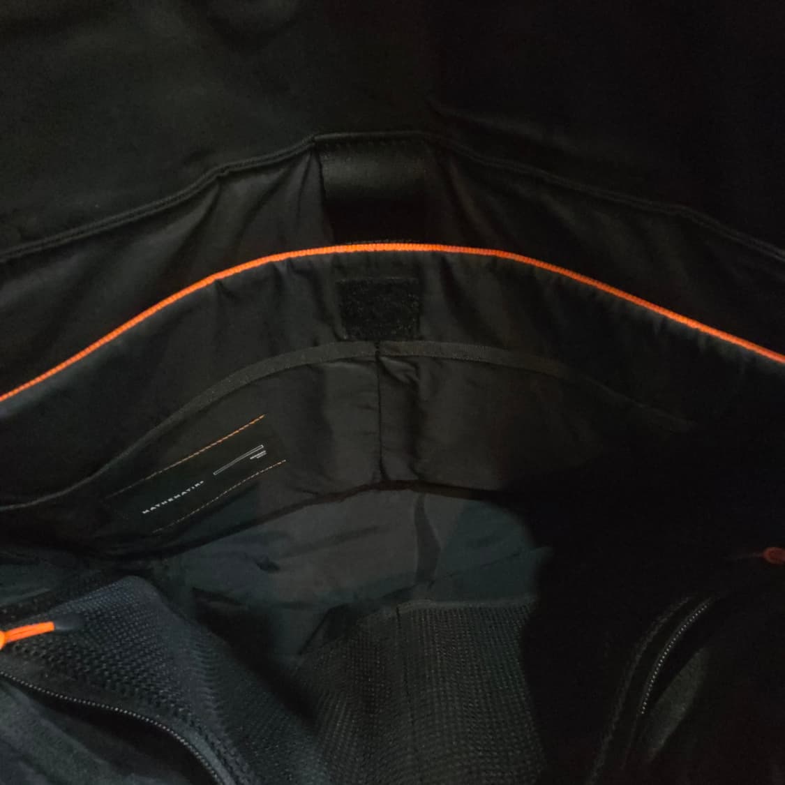 마테마틱 클라인 N30 메신저백 상품이미지9