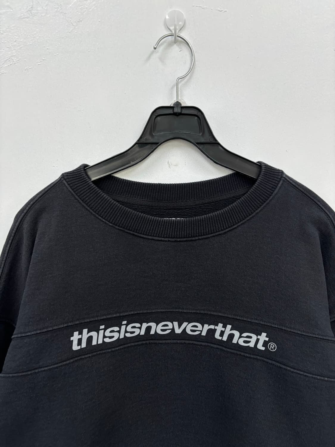 디스이즈네버댓 맨투맨 상품이미지3