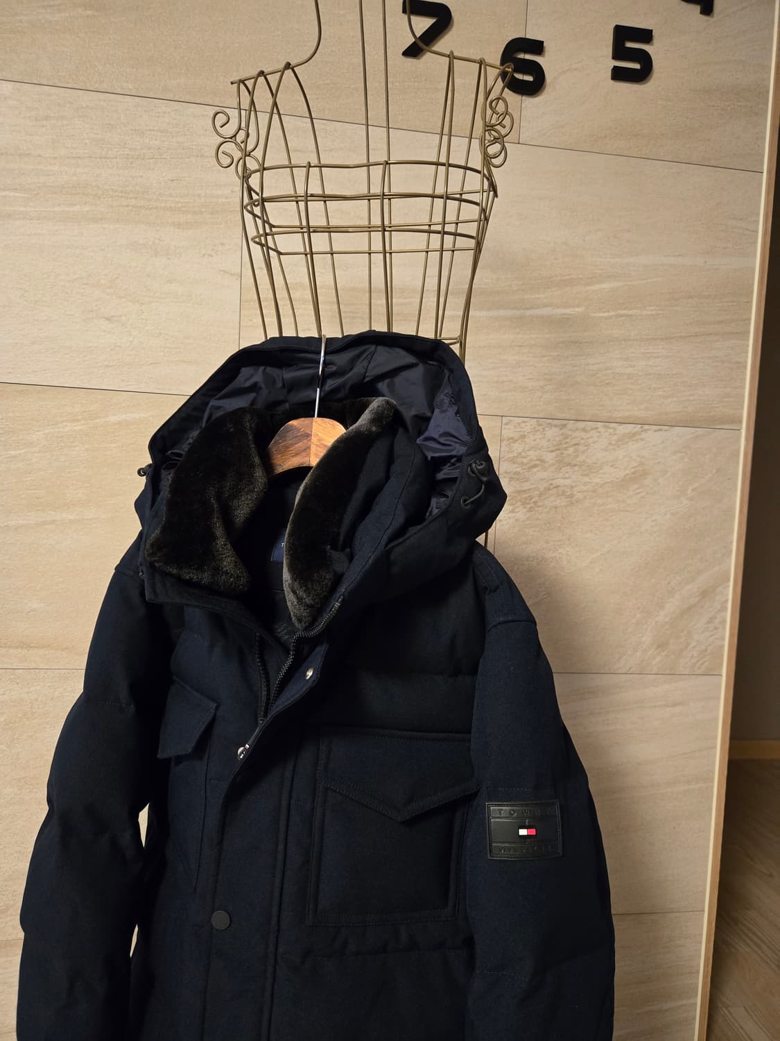 [m/100] 타미힐피거 남성 후드 패딩 상품이미지3