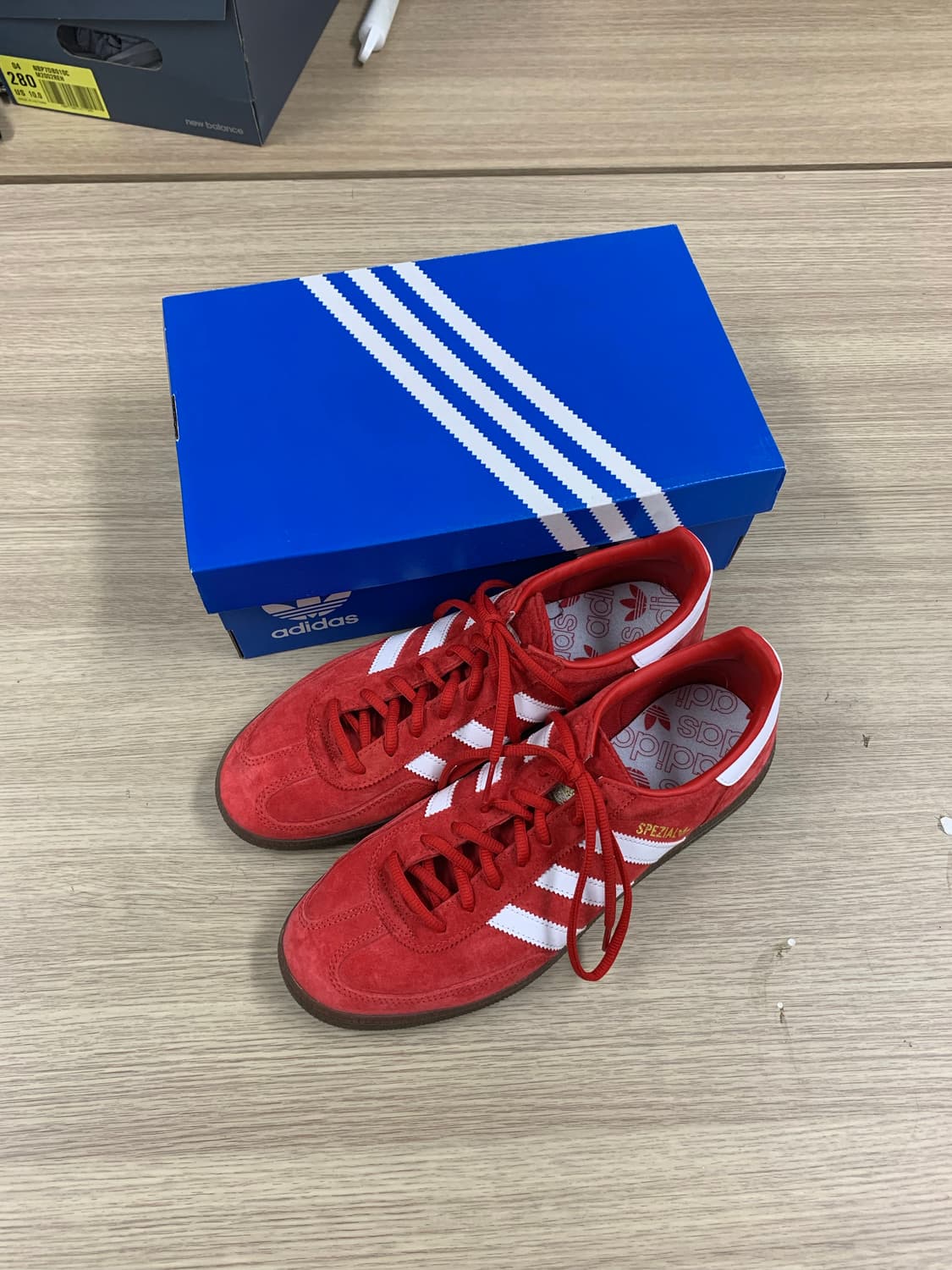 Adidas spezial red 280 상품이미지1