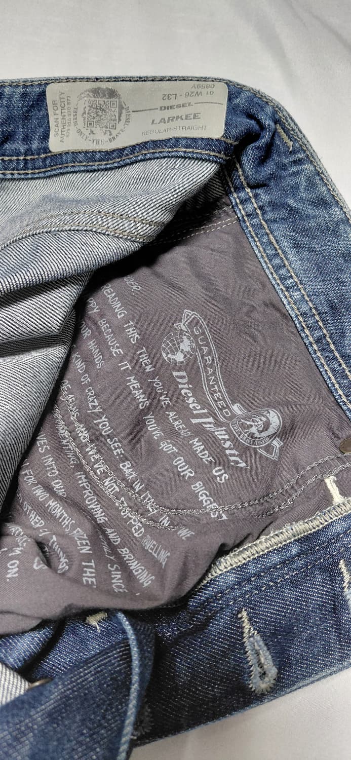 [W26] 디젤 라키(Larkee) 0859Y 레귤러 스트레이트 데님 상품이미지6