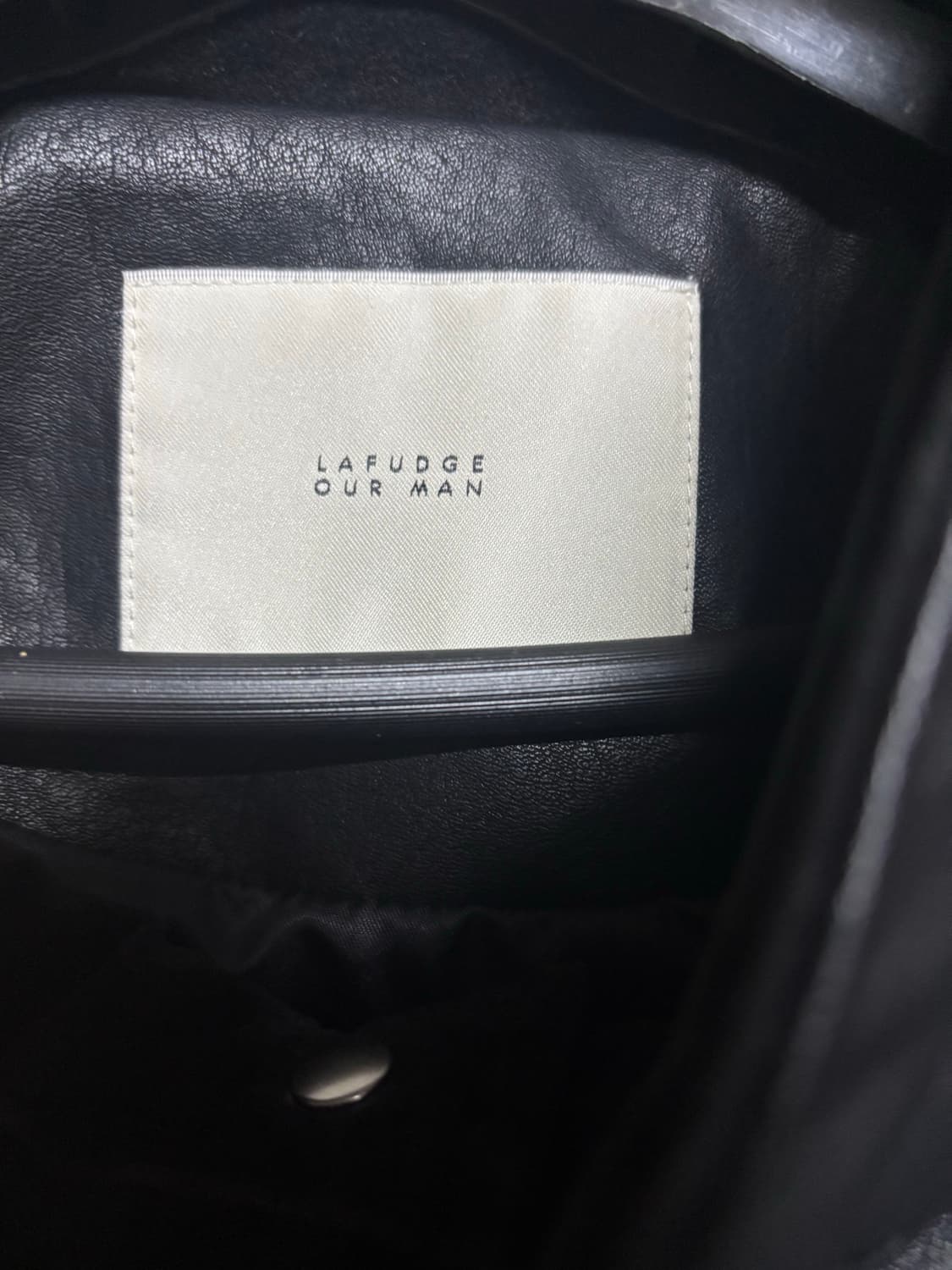 [LAFUDGE STORE] 오버핏 버핑레더 커브드 자켓 상품이미지3
