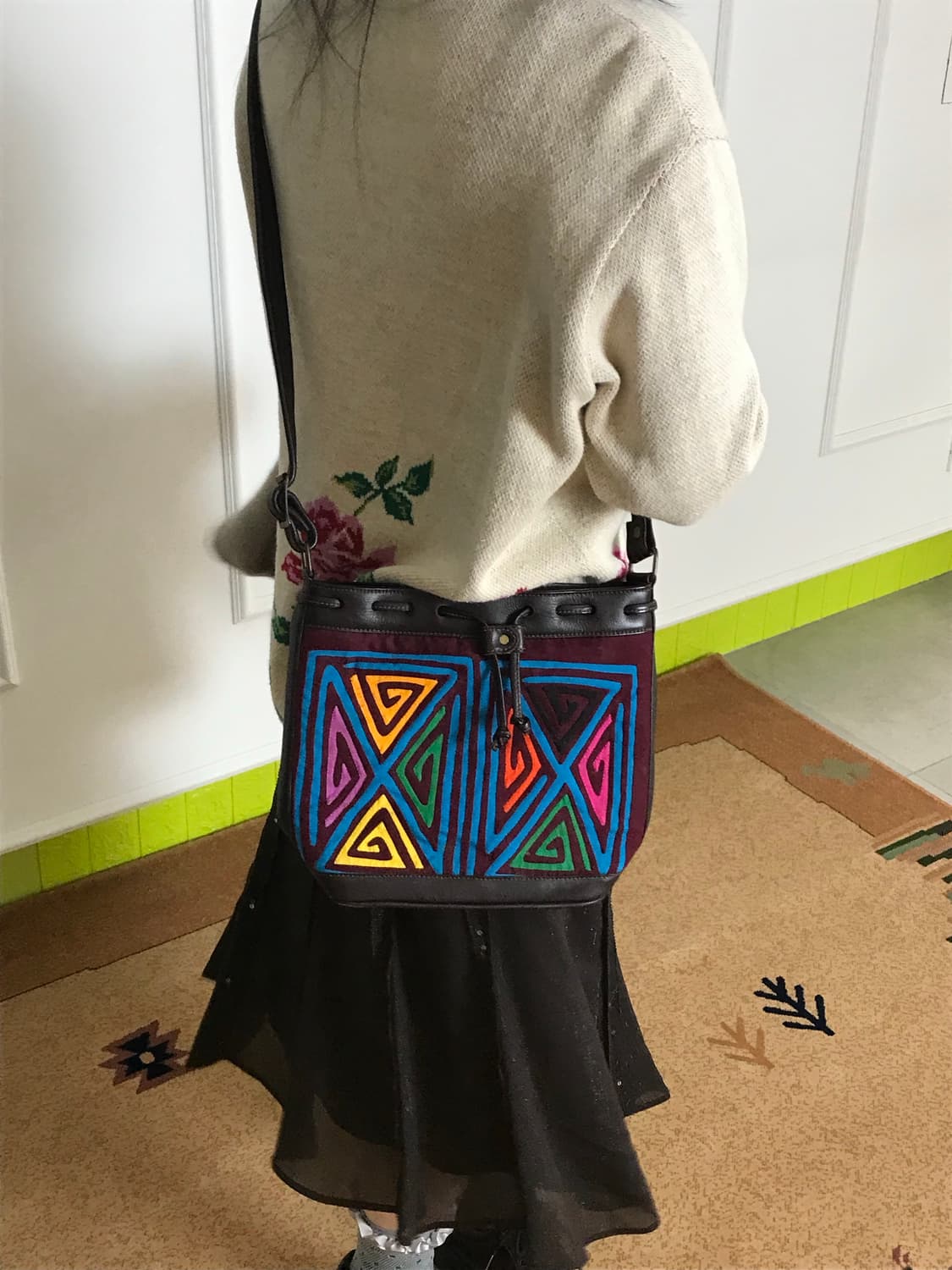 플라워 니트와 은은한 스팽글이 포인트인 스커트 조합🌷 상품이미지6