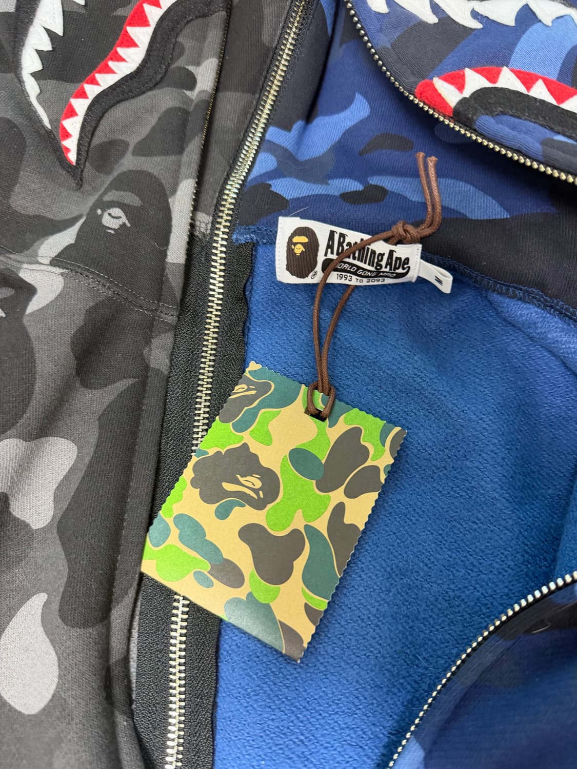 (급처)베이프컬러카모세퍼레이트샤크 풀 집 후드 블랙 네이비 상품이미지6