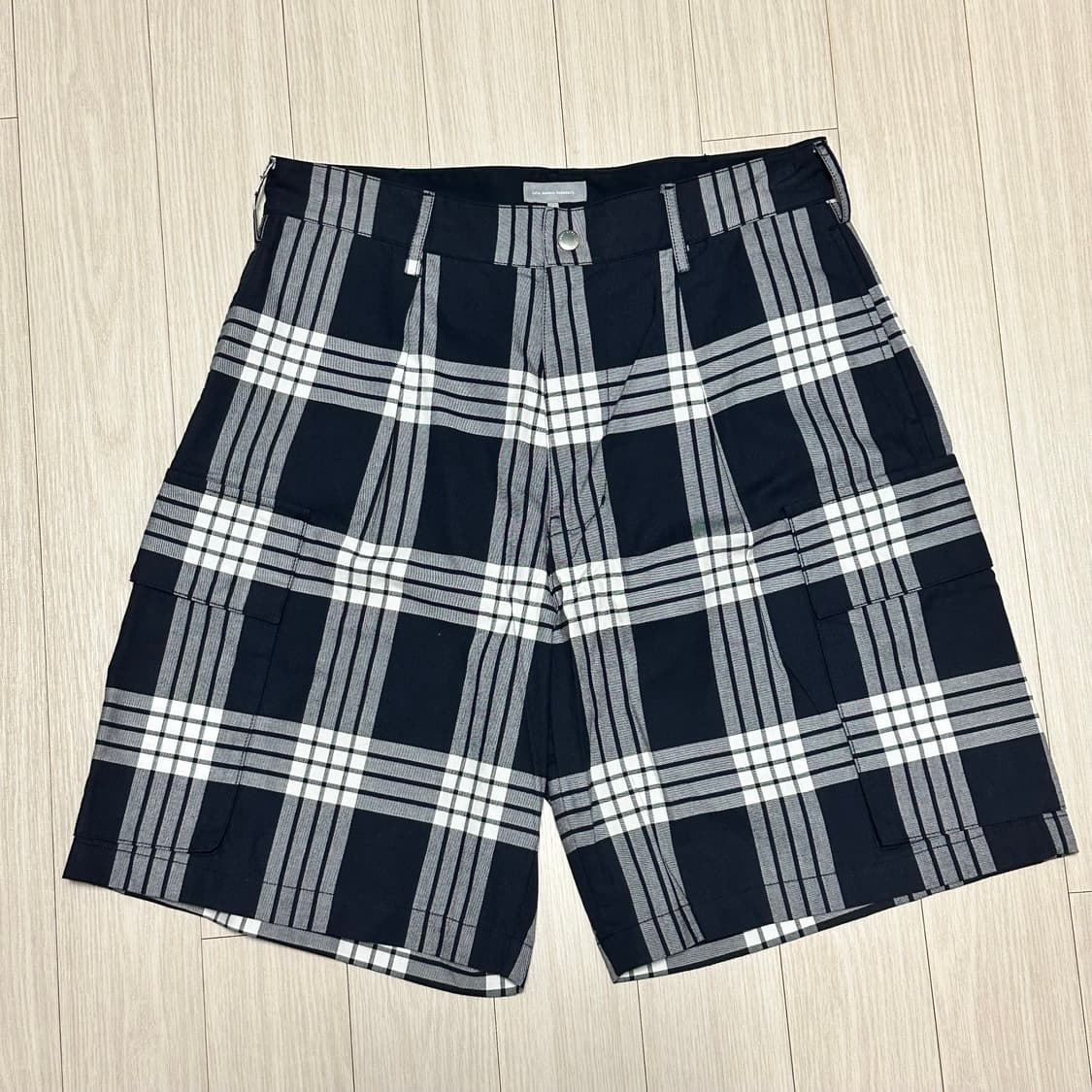 liful minimal garments plaid cargo short 상품이미지1