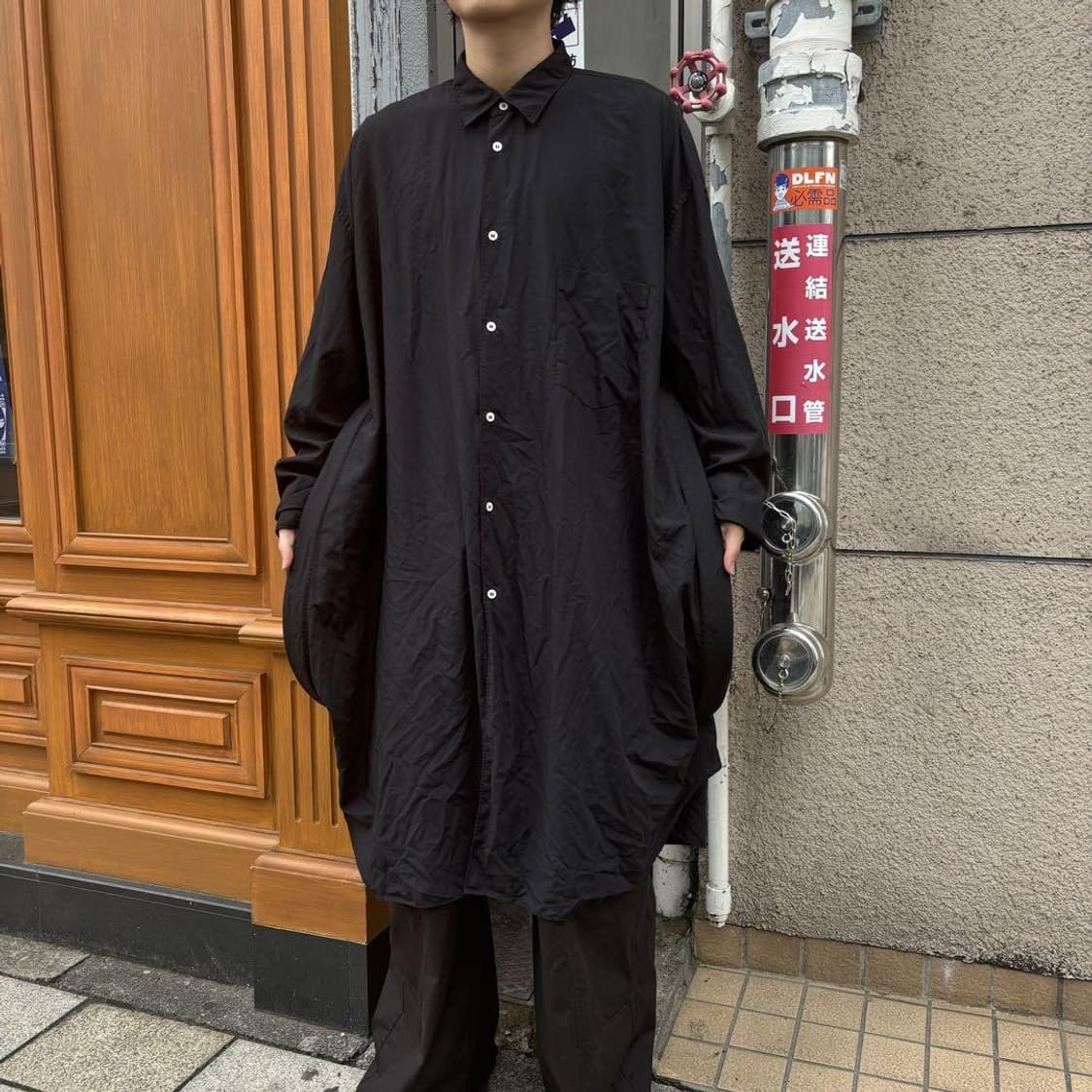 23ss 꼼데가르송 옴므플러스 아방가르드 롱셔츠 m 상품이미지1