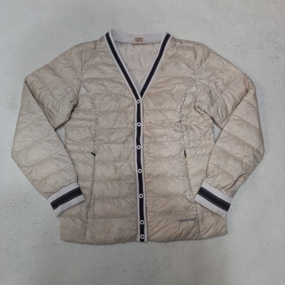 몽벨  경량패딩95 상품이미지1
