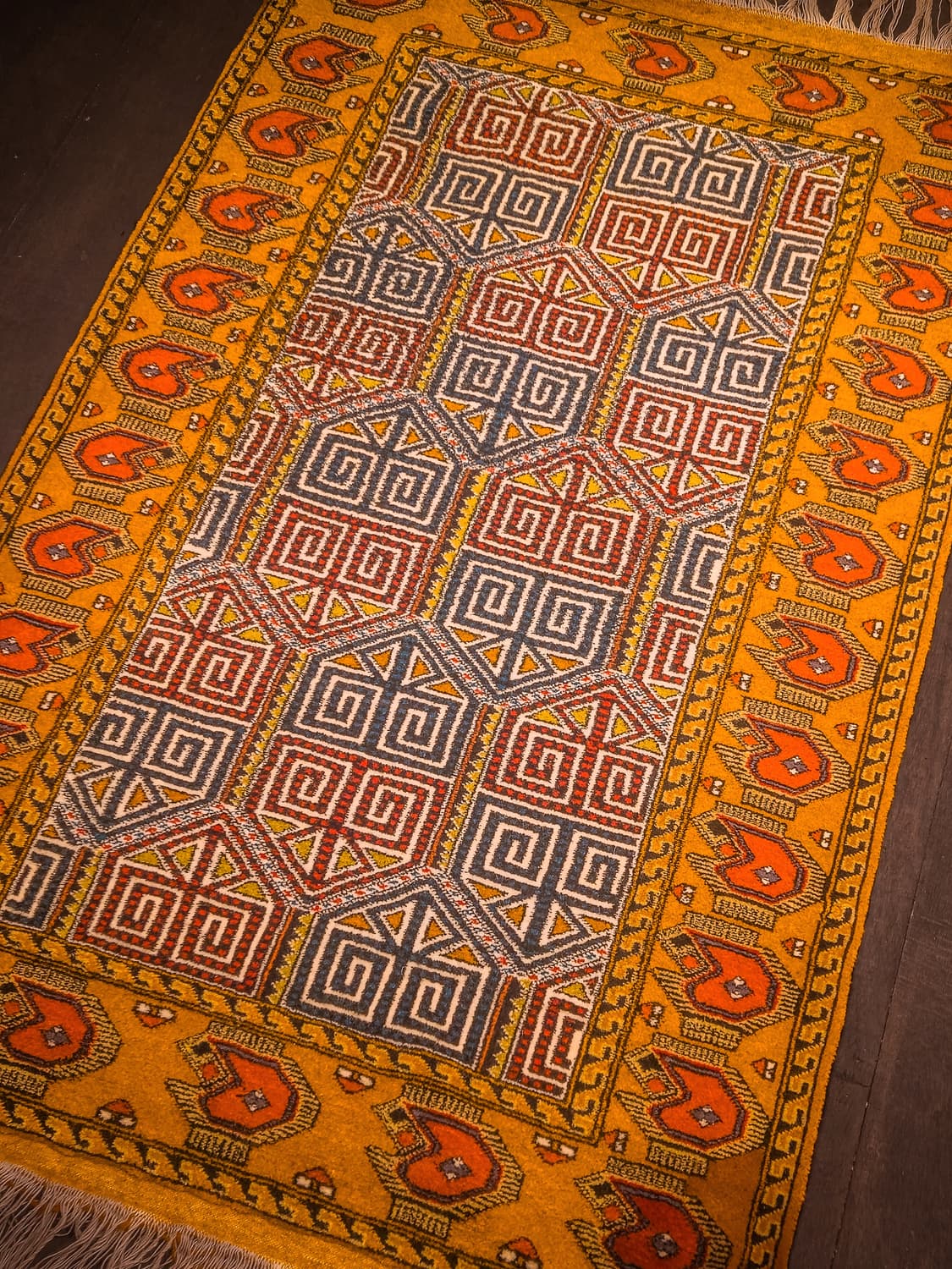 Turkmen Saffron Sun Tribal Rug 상품이미지4