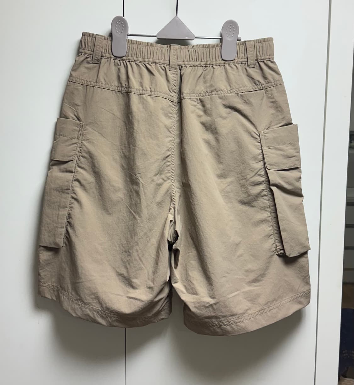 유니클로U 파라슈트 카고 쇼트팬츠 베이지 M사이즈 상품이미지3