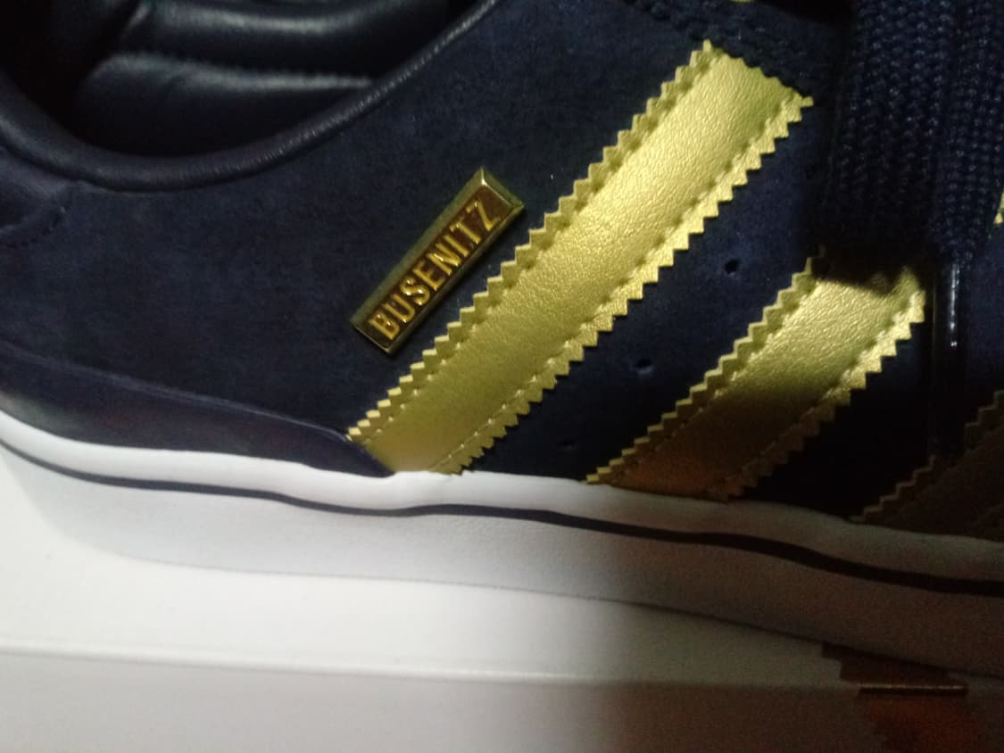 아디다스 부세니츠 벌크 10주년 모델 상품이미지4