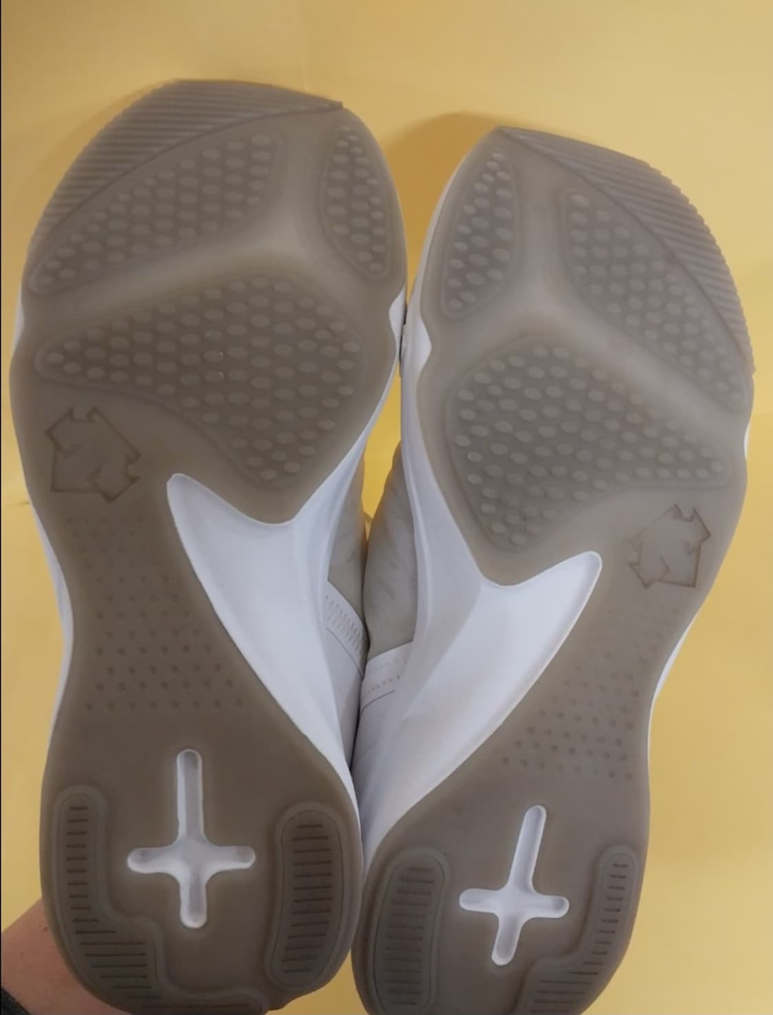 남성 데상트 데이 커버드 런닝화, 운동화 (240) 상품이미지9