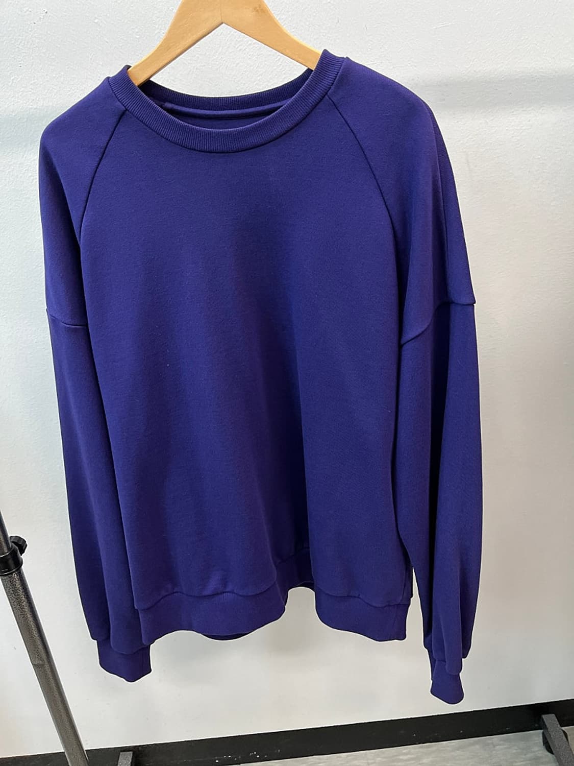 105) 준지x아딜 코뿔소 오버 맨투맨  상품이미지4