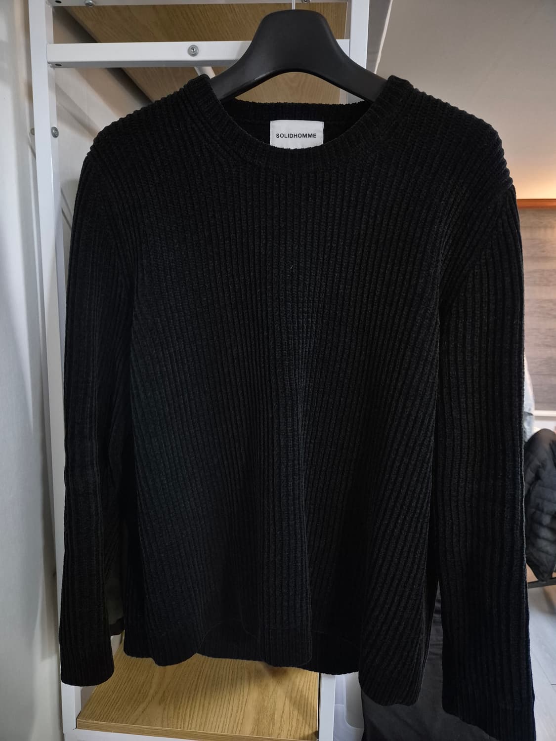 솔리드옴므 벨벳 니트 50 블랙 상품이미지1