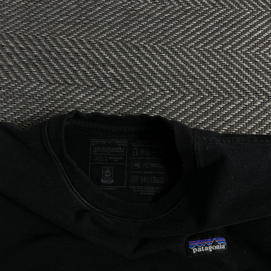 파타고니아 스몰로고 블랙 긴팔  스웻셔츠y 3801 상품이미지6