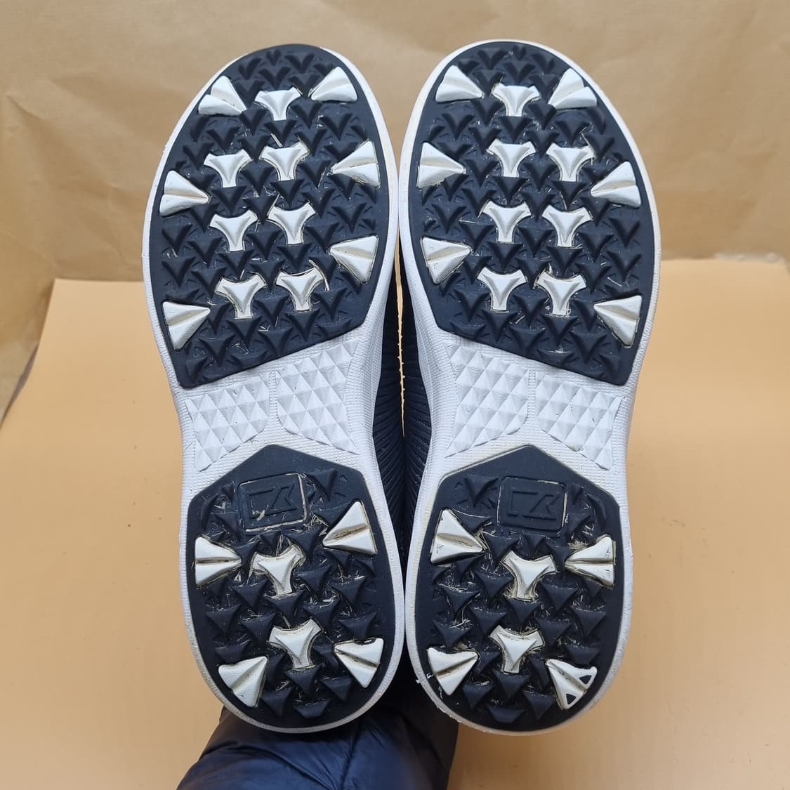 커터앤벅 스파이크리스 보아 골프화265. 상품이미지3