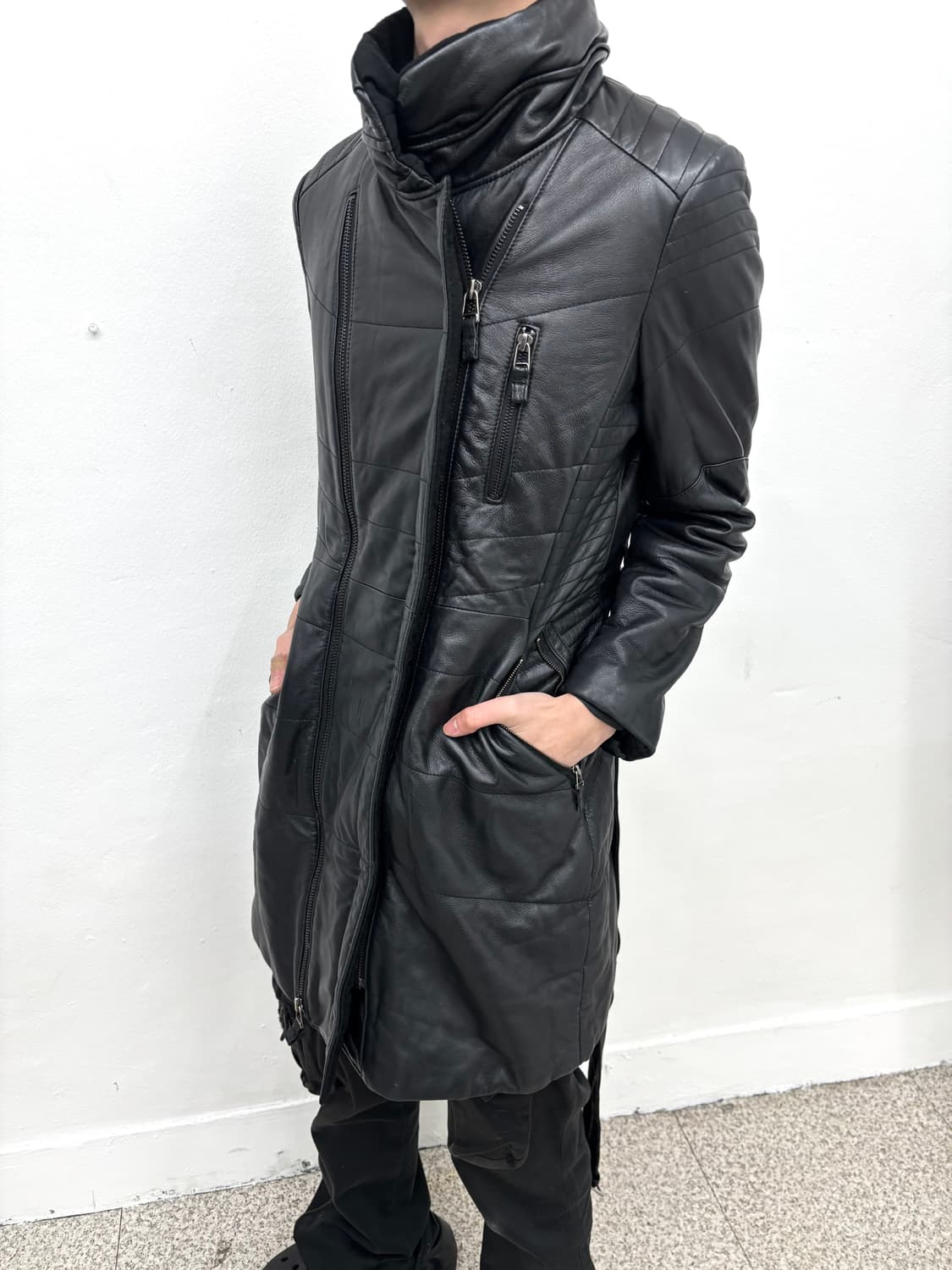 Lambskin leather high-neck jacket   상품이미지3