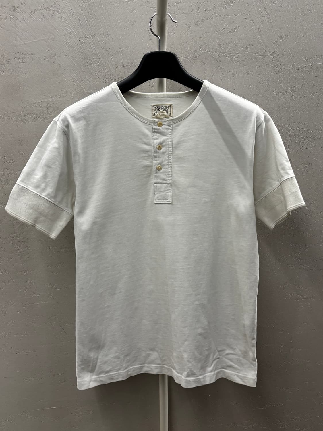 브론슨 헨리넥 반팔 티셔츠 L 상품이미지2