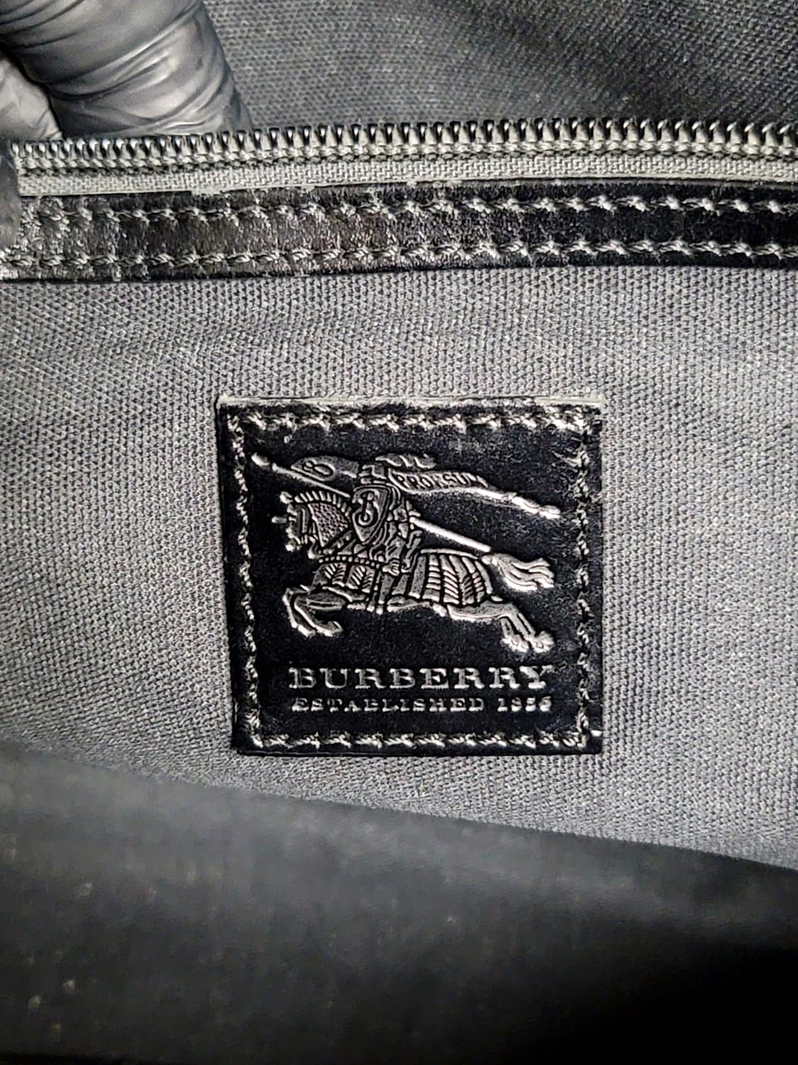 정품 버버리 서류가방,도트백(디올샤넬보테가루이비통구찌셀린느생로랑발렌시아가 상품이미지5