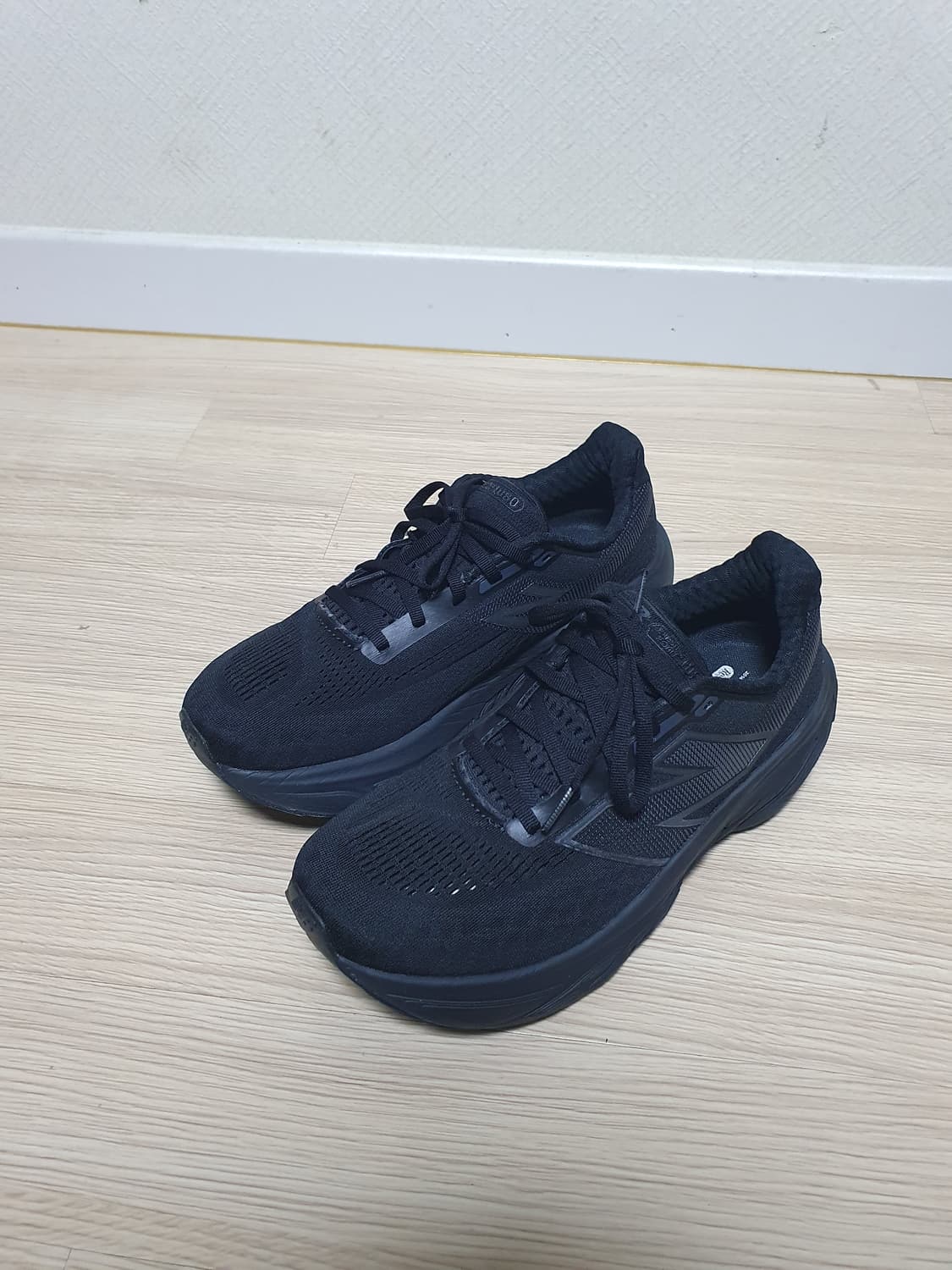 뉴발란스 1080v14 운동화 255 상품이미지4