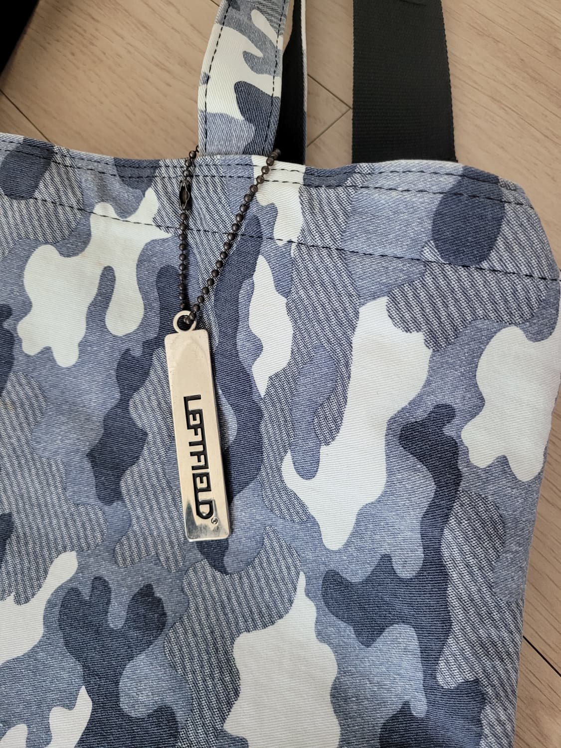 레프트필드 LEFTFIELD 카모 토트 크로스백 상품이미지4