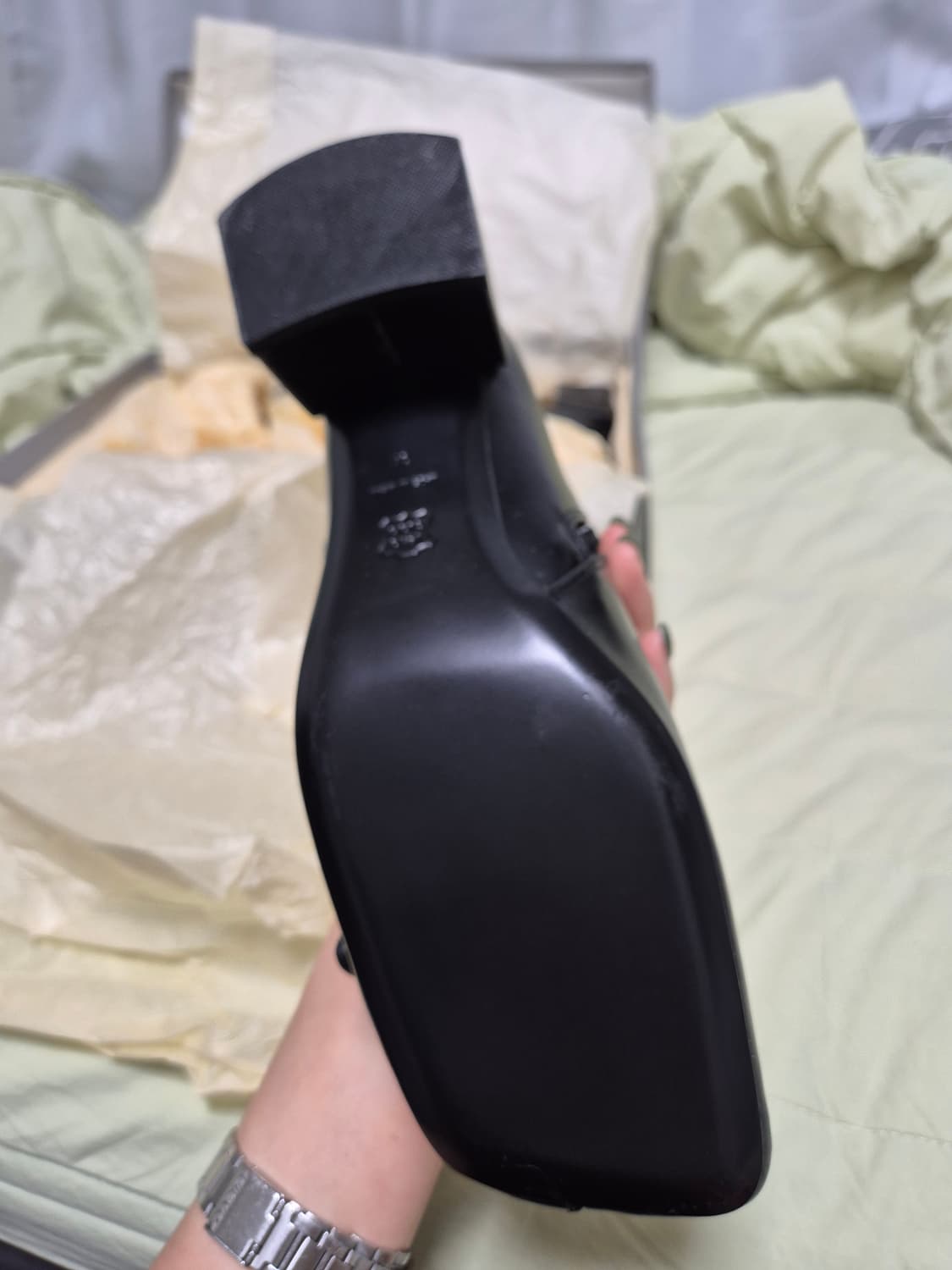 퍼버즈)UNTISHOLD Rina-5 블랙앵클부츠 상품이미지7