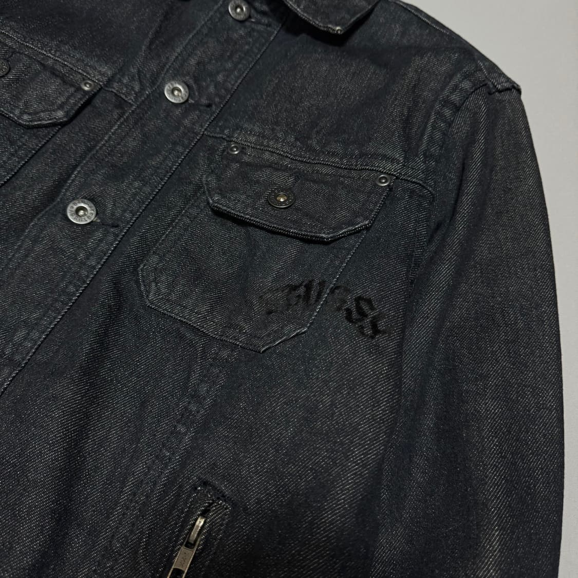 스투시 인디고블루 트라이브 자수 벨루어 아치 로고 데님 트러커 자켓 상품이미지5
