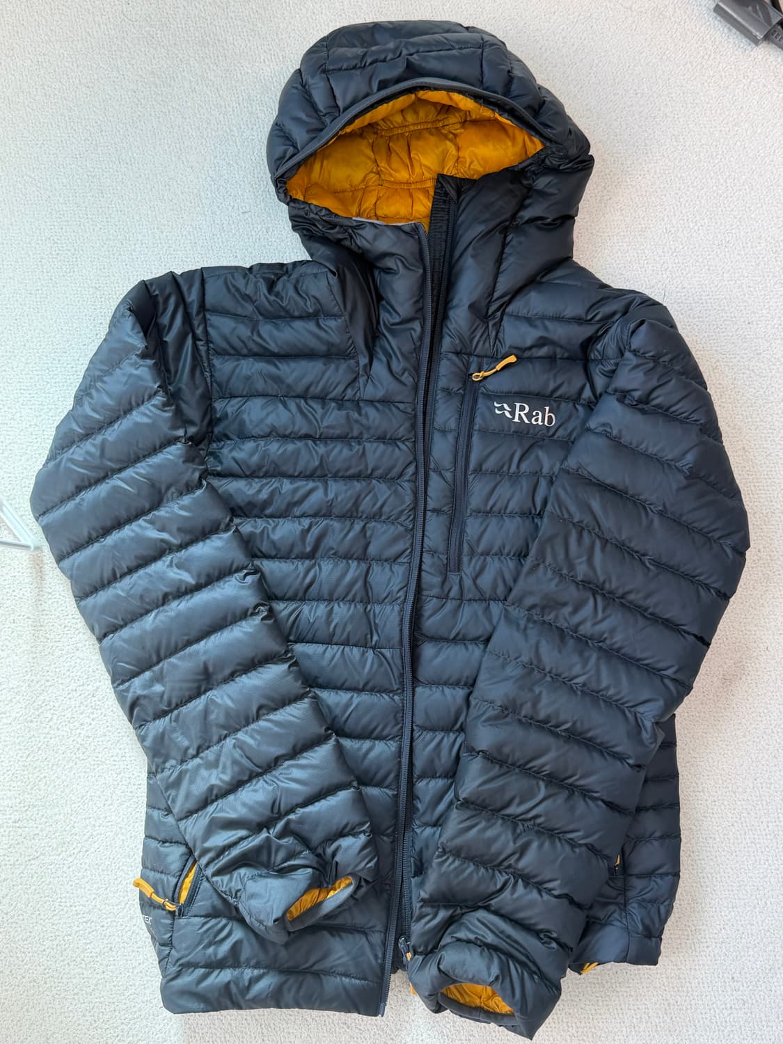 랩 마이크로라이트알파인 자켓 벨루가 xs 상품이미지3