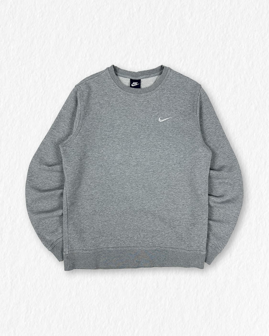 나이키 스우시로고 맨투맨 상품이미지1