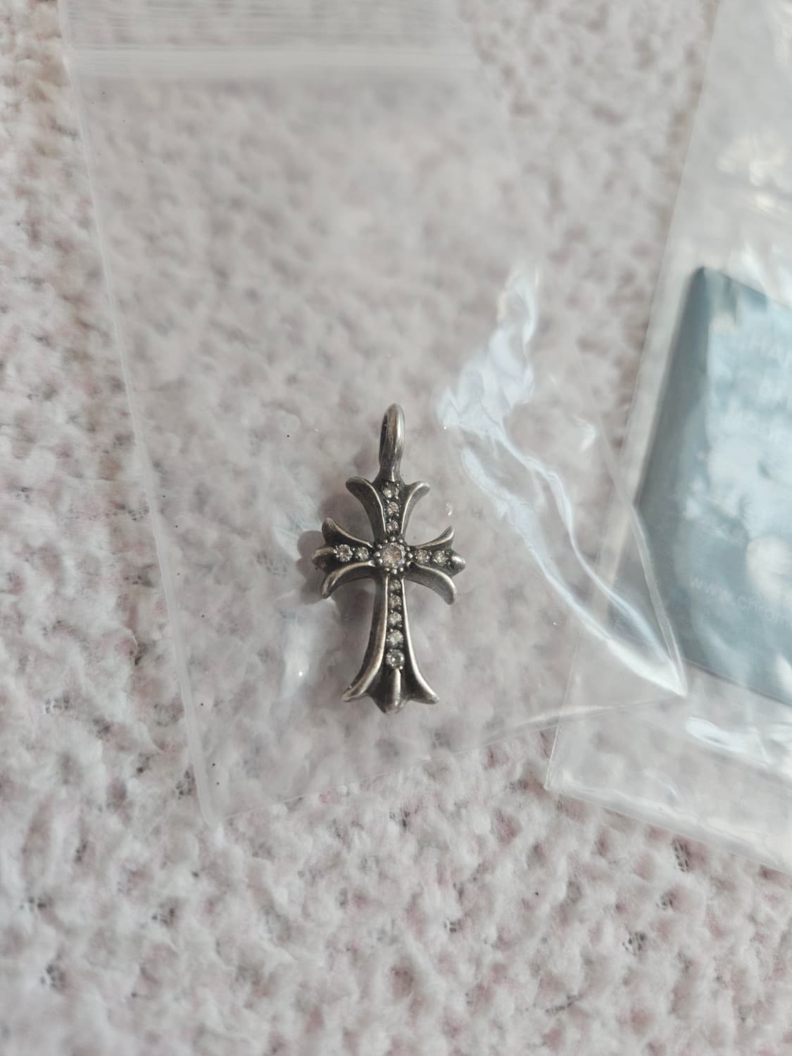 [OS] 크롬하츠 파베 다이아 타이니 크로스  애프터 한스룸 풀구성 상품이미지1