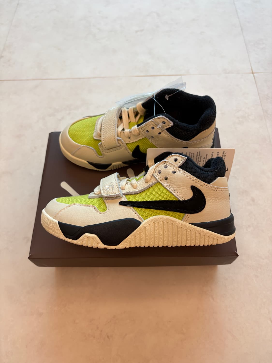 [130] 나이키 조던 트레비스캇 점프맨 토들러 상품이미지5