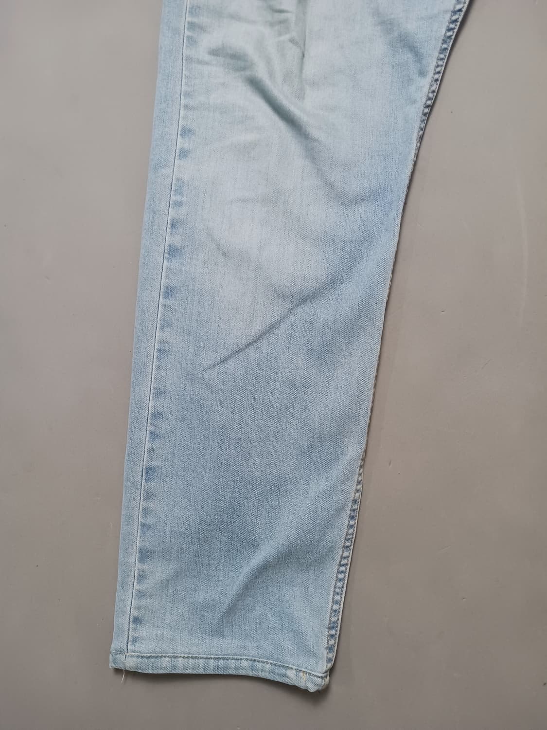 [32] 리바이스 502 연청 쿨 레귤러 테이퍼드진 청바지 상품이미지3