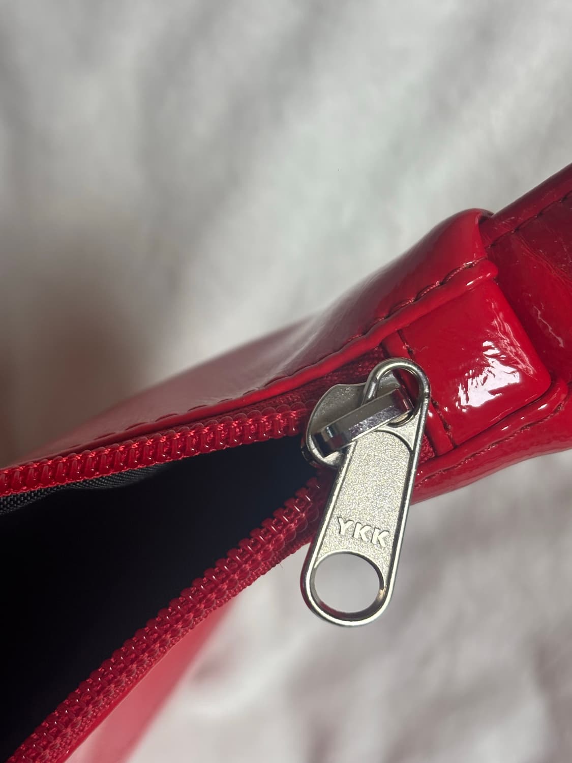 이미스 에나멜 호보백 상품이미지3