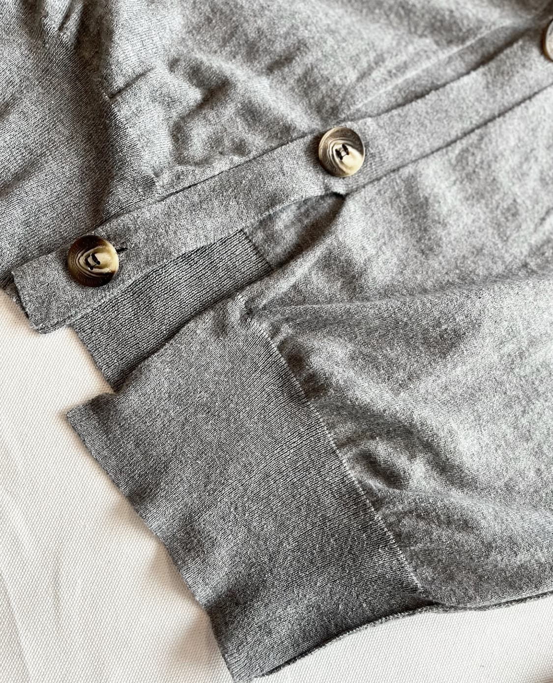 VIVIENNE WESTWOOD cut line cardigan 상품이미지10