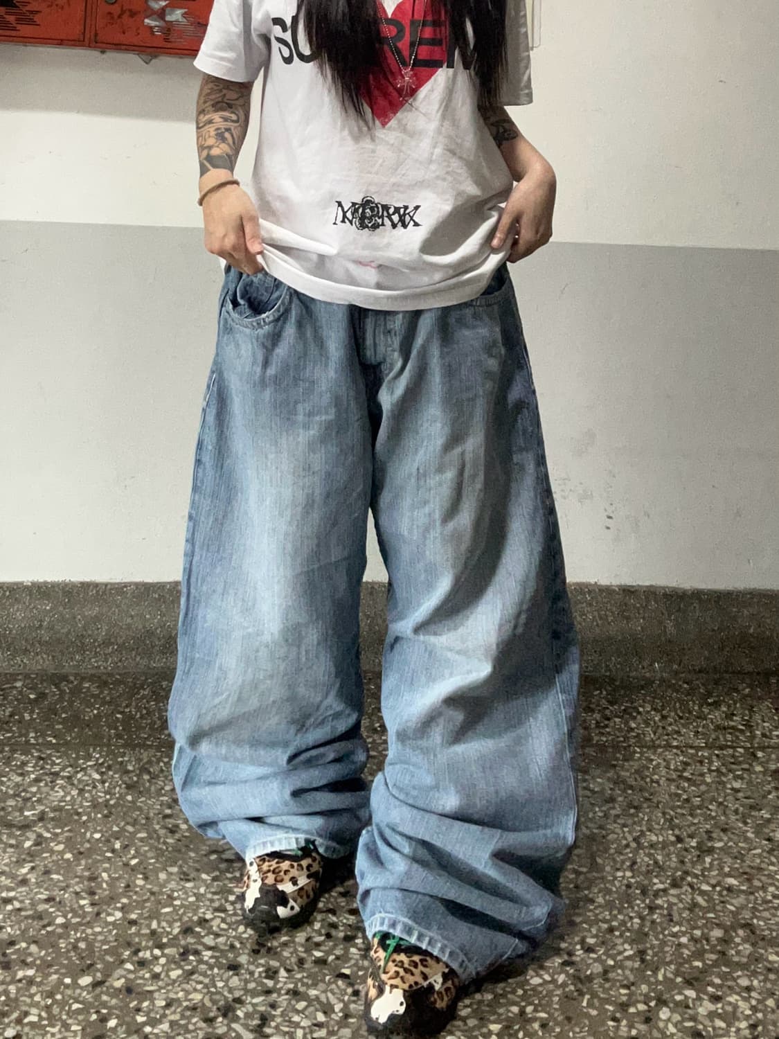 90s 백포켓 연청워싱 데님와이드 힙합팬츠 상품이미지3