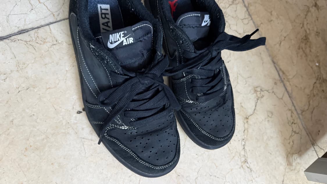 트래비스스캇 블랙팬텀 270 상품이미지1